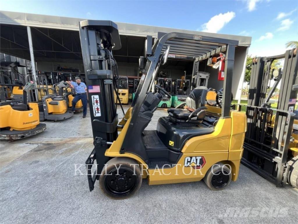 CAT MCF2C5000 LPG trucks