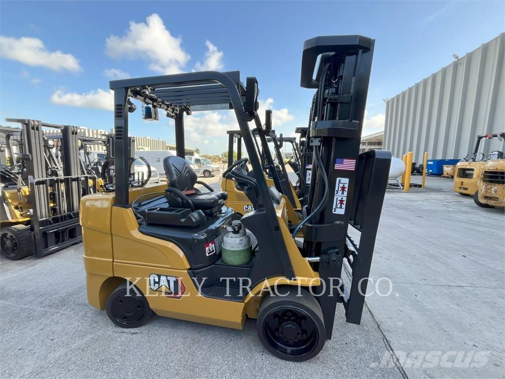CAT MCF2C60004 LPG trucks