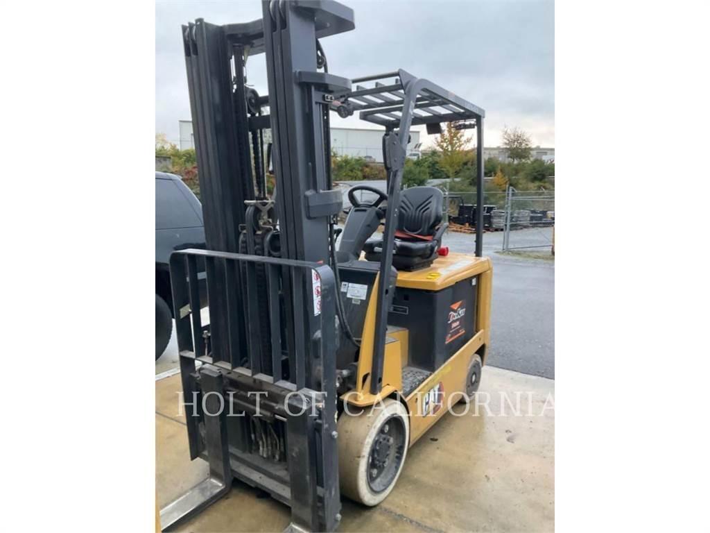 CAT MITSUBISHI EC30N3 Electric forklift trucks
