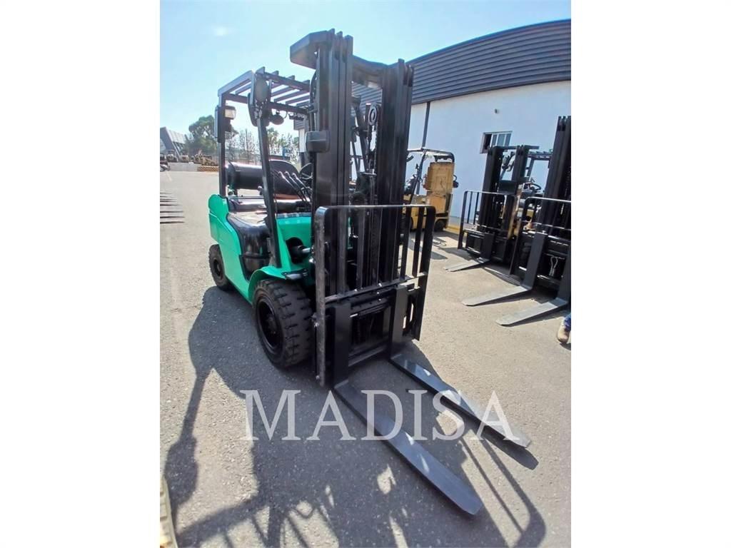 CAT MITSUBISHI FG30N-LP Forklift trucks - others