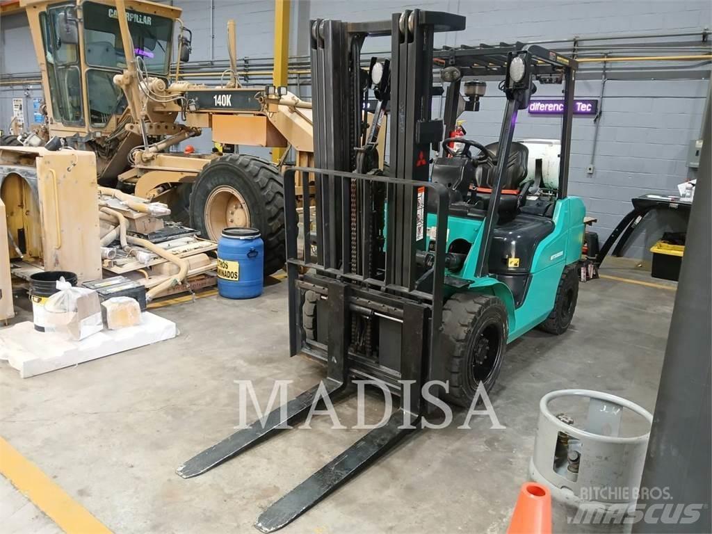 CAT MITSUBISHI FG30N-LP Forklift trucks - others