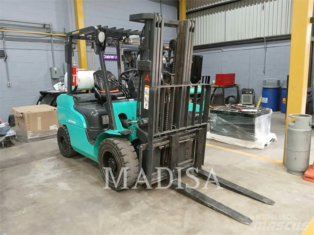 CAT MITSUBISHI FG30N-LP Forklift trucks - others
