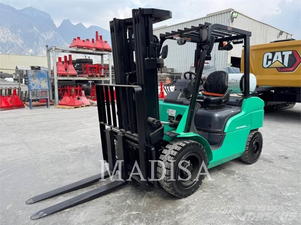CAT MITSUBISHI FG30N-LP Forklift trucks - others