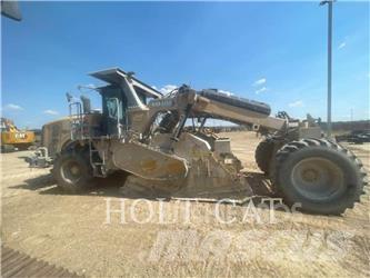 CAT RM400 Asphalt recyclers