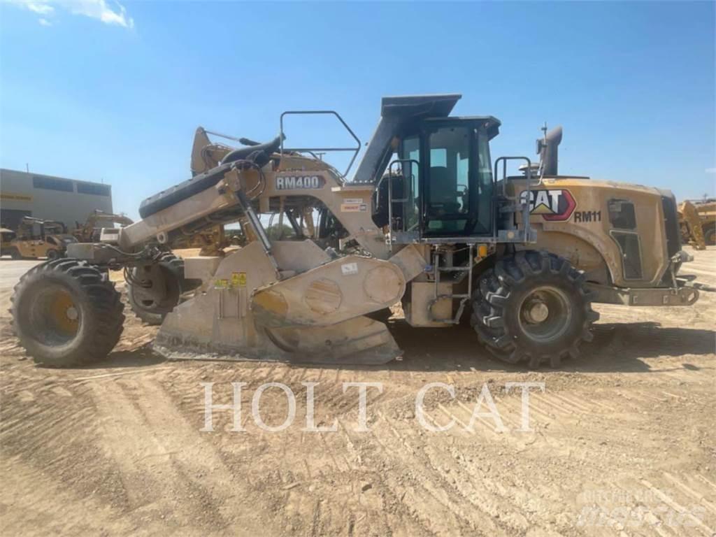 CAT RM400 CAB Asphalt recyclers