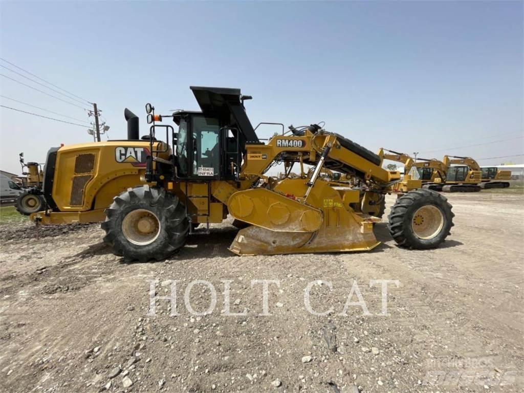 CAT RM400 CAB Asphalt recyclers