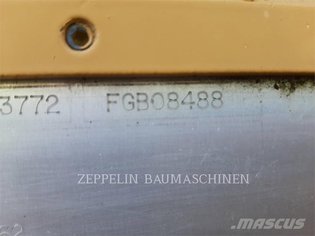 CAT SCHAUFEL CAT 966MXE Buckets