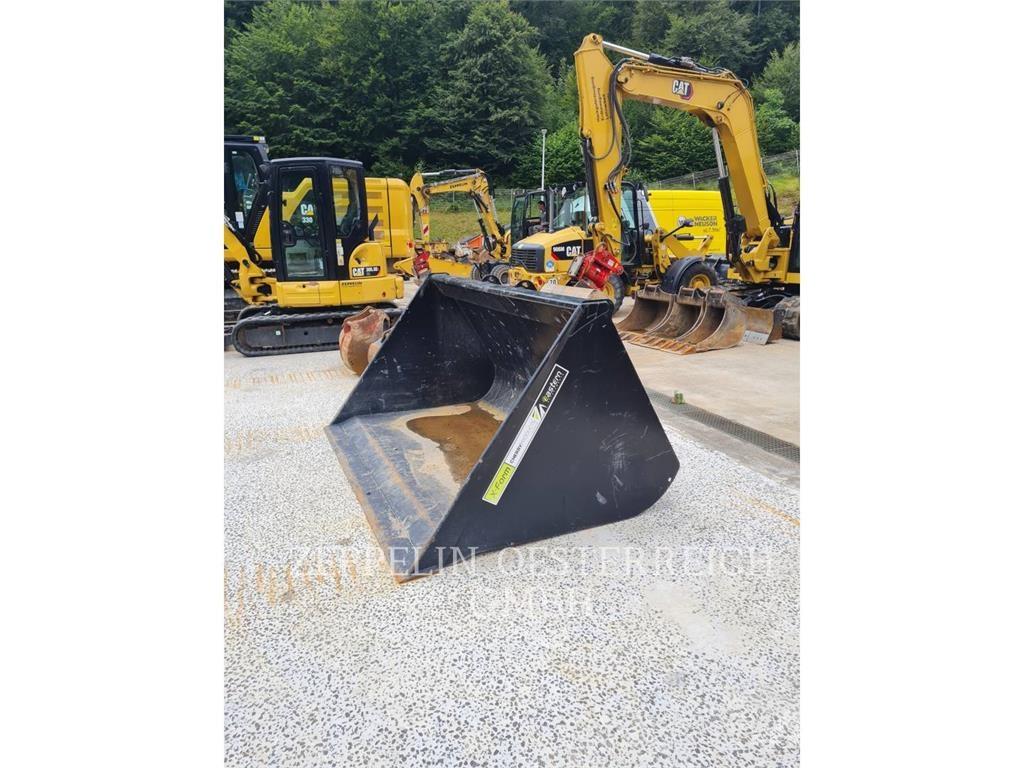 CAT TH 414 Telescopic handlers