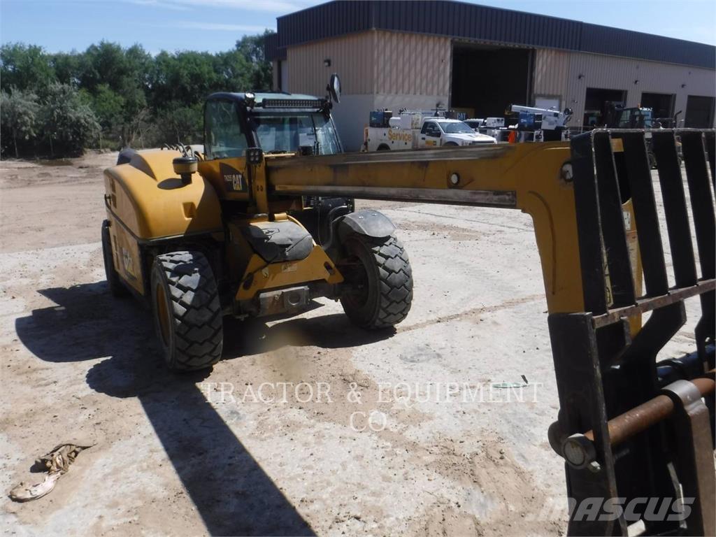 CAT TH255 Telescopic handlers