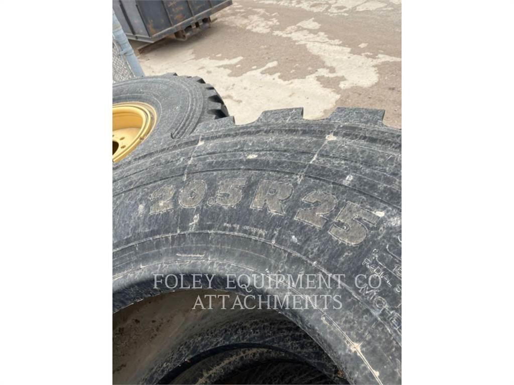 CAT TIWL93820M Tyres, wheels and rims