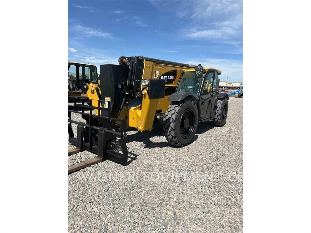 CAT TL1255D Telescopic handlers