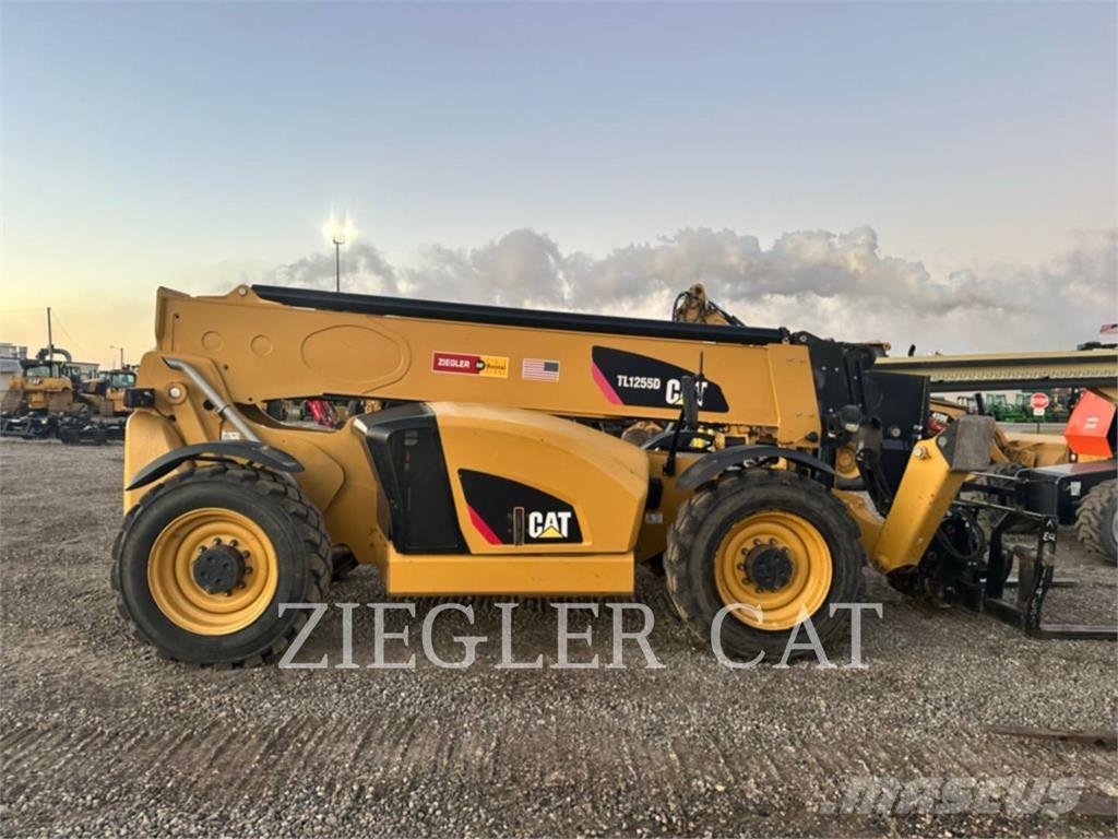 CAT TL1255D Telescopic handlers