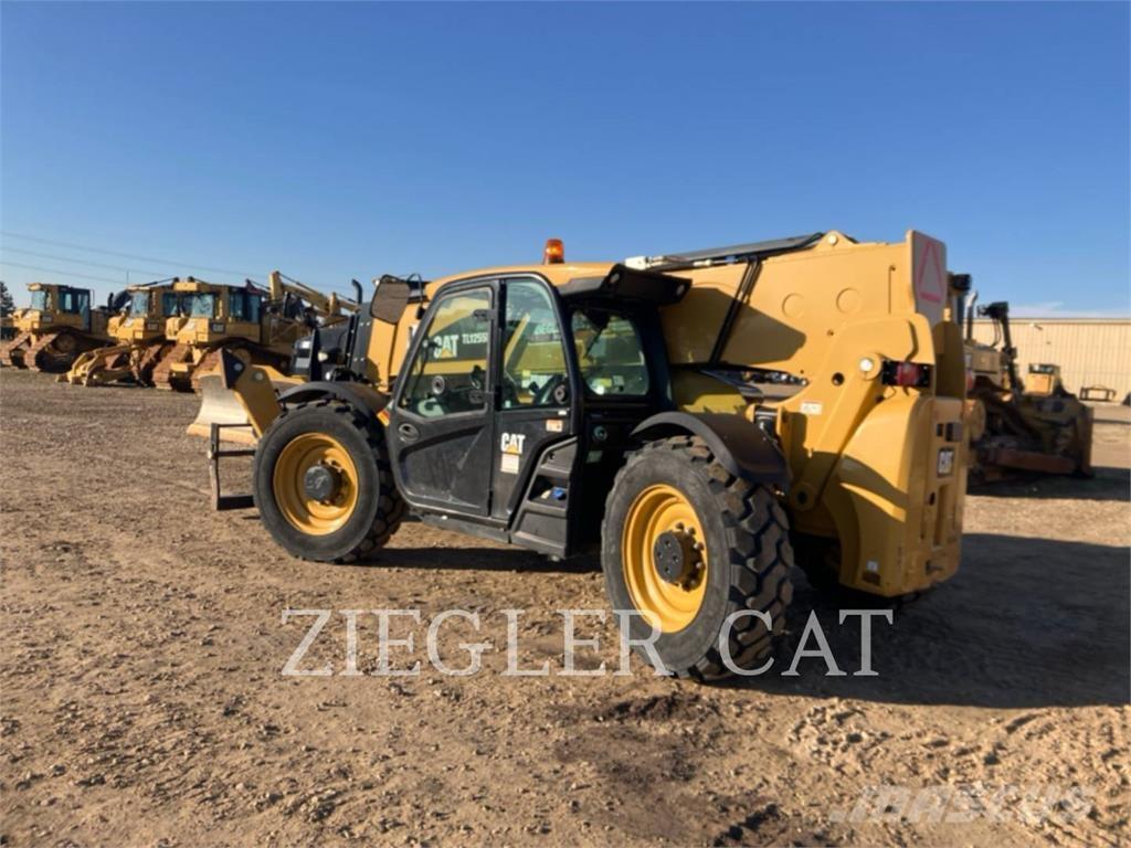 CAT TL1255D Telescopic handlers