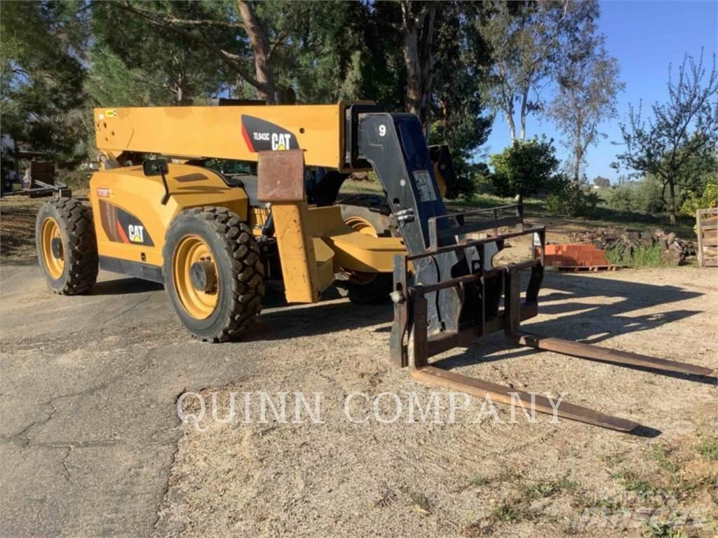 CAT TL943C Telescopic handlers