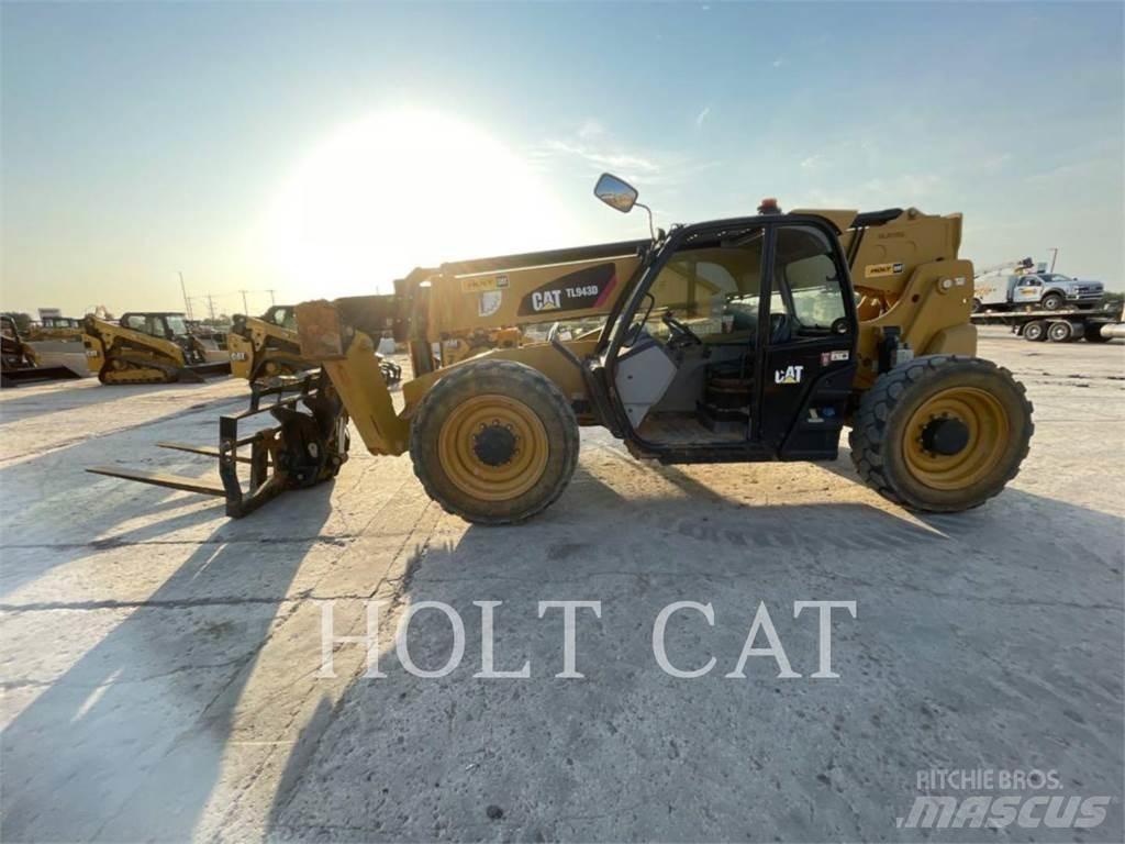 CAT TL943D Telescopic handlers
