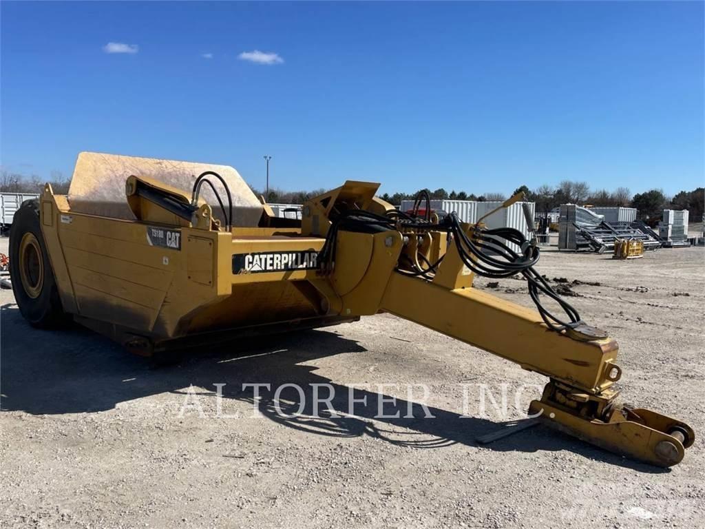 CAT TS180 Scrapers