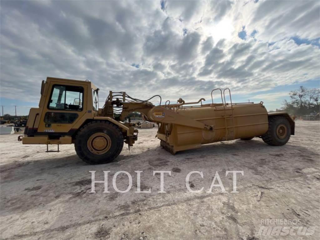 CAT W00 613C Scrapers