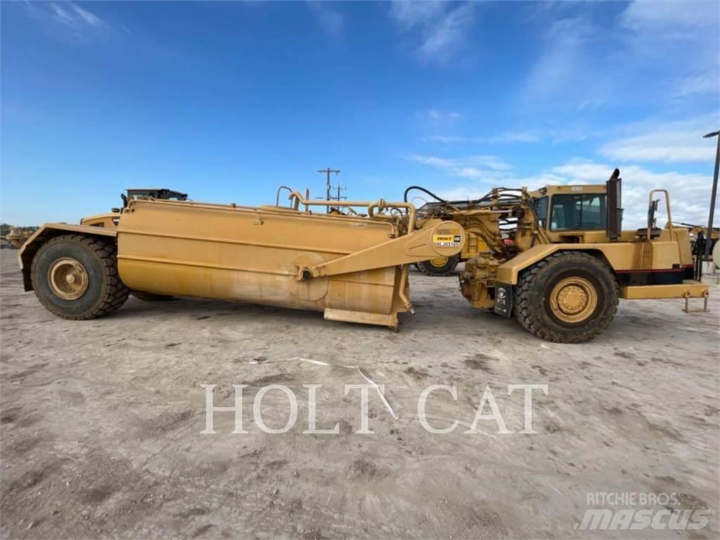 CAT W00 613C Scrapers