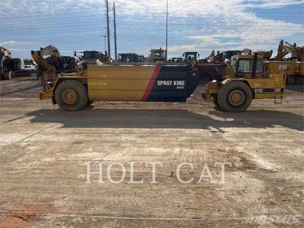 CAT W00 613C Scrapers
