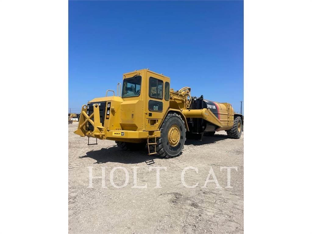 CAT W00 621G Scrapers