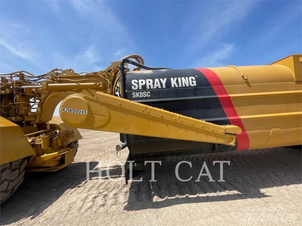CAT W00 621G Scrapers