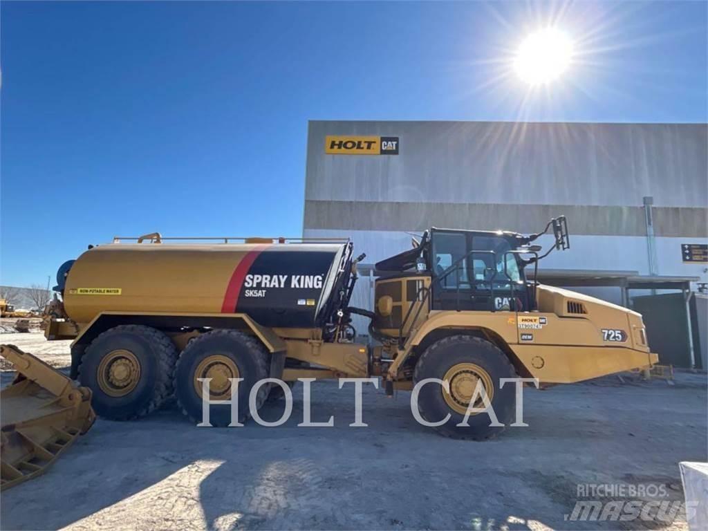 CAT W00 725 Tanker trucks