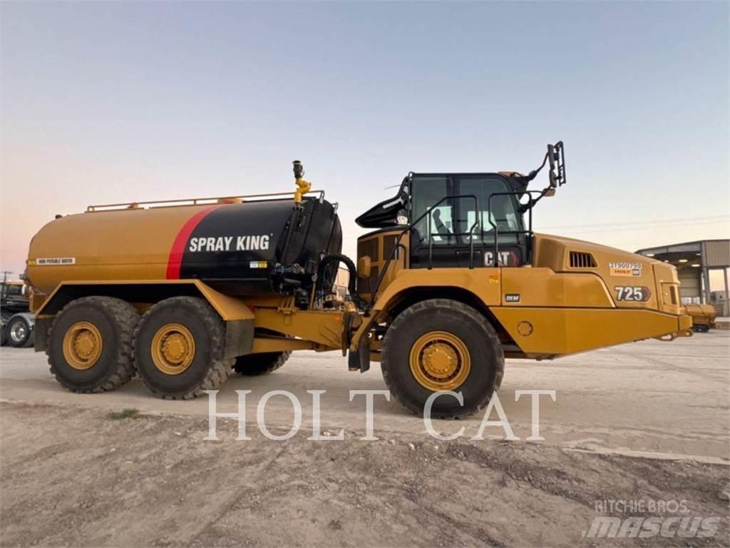 CAT W00 725 Tanker trucks