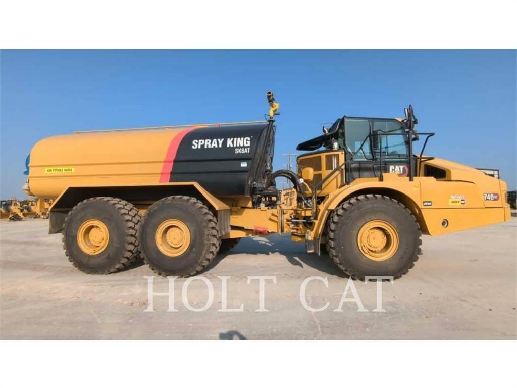 CAT W00 740GC Tanker trucks