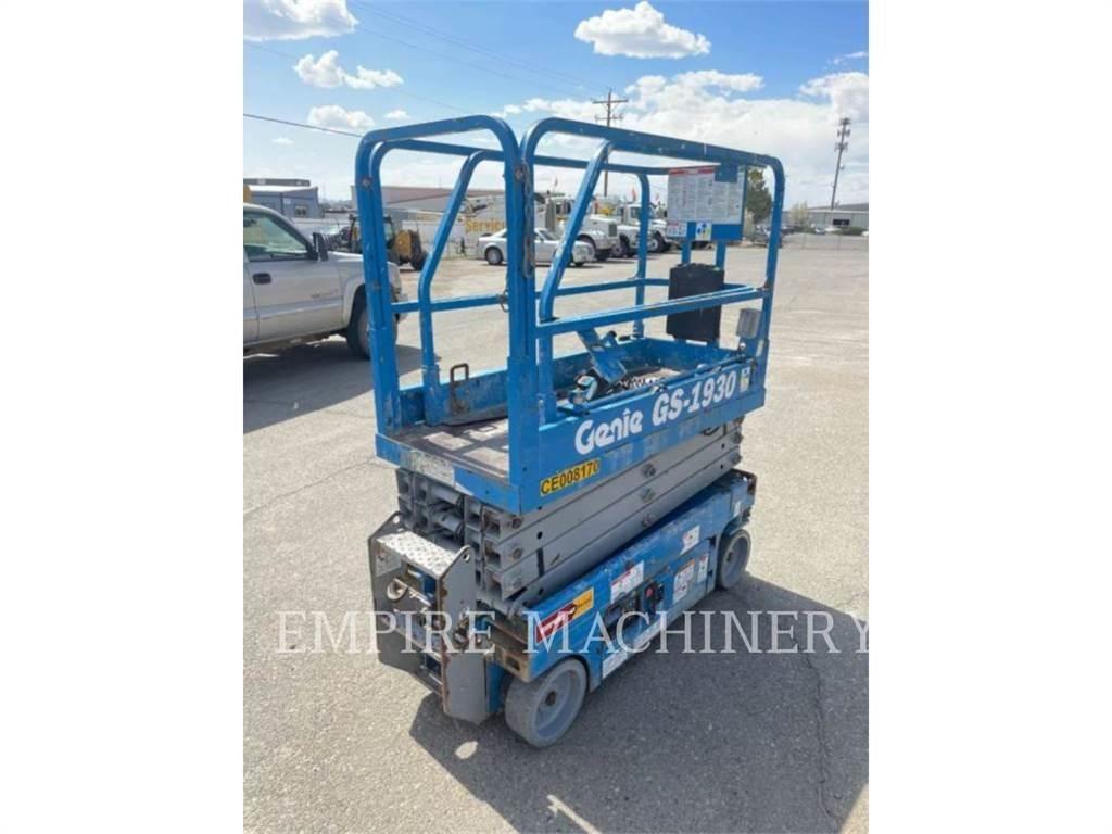 Genie GS1930 Articulated boom lifts