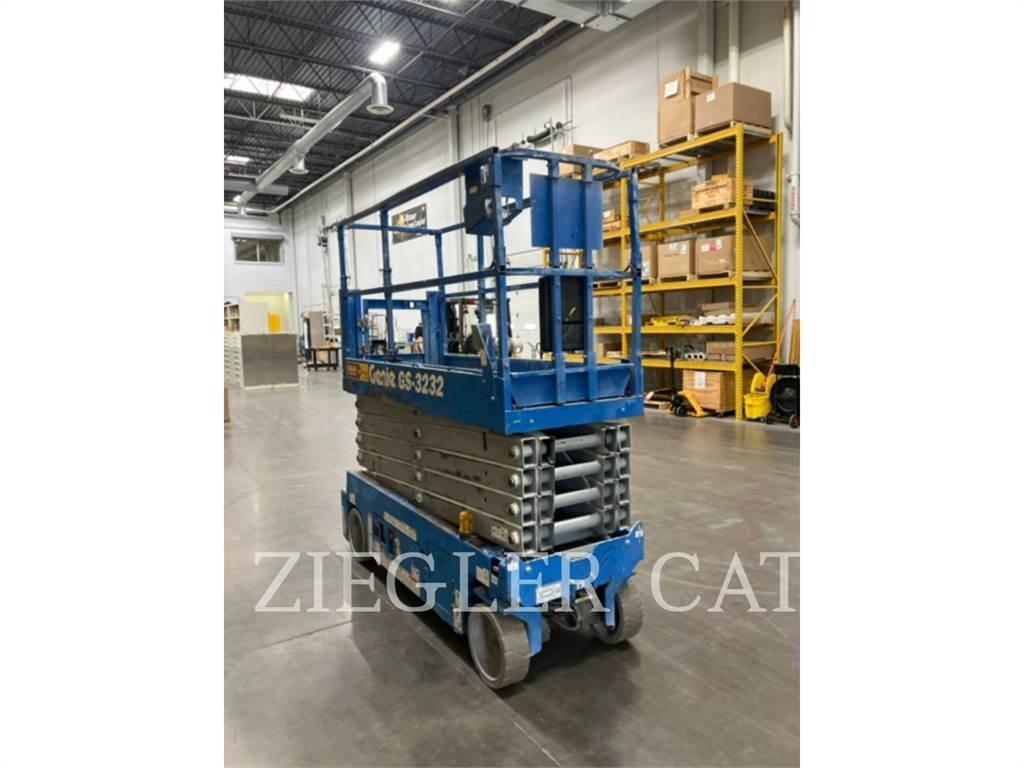 Genie GS3232 Scissor lifts