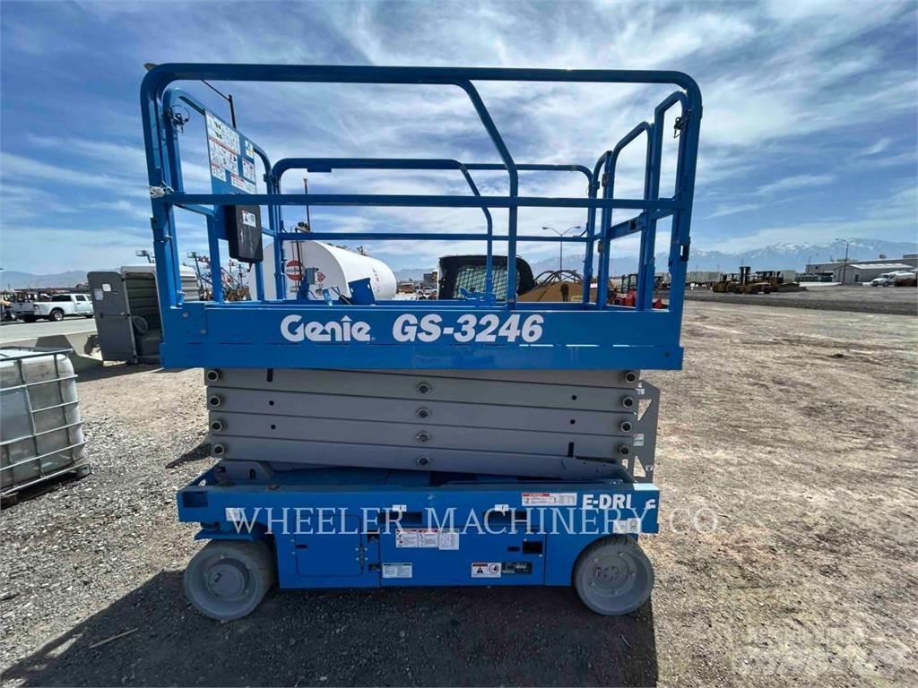 Genie GS3246 Scissor lifts