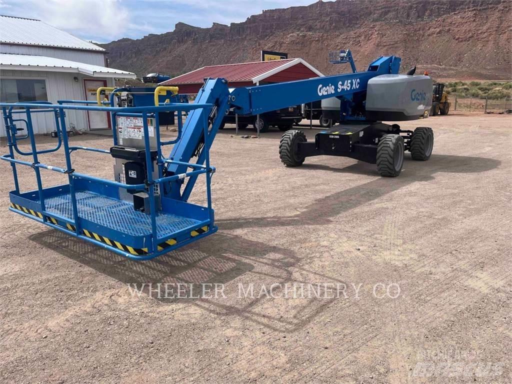 Genie S45XC Articulated boom lifts