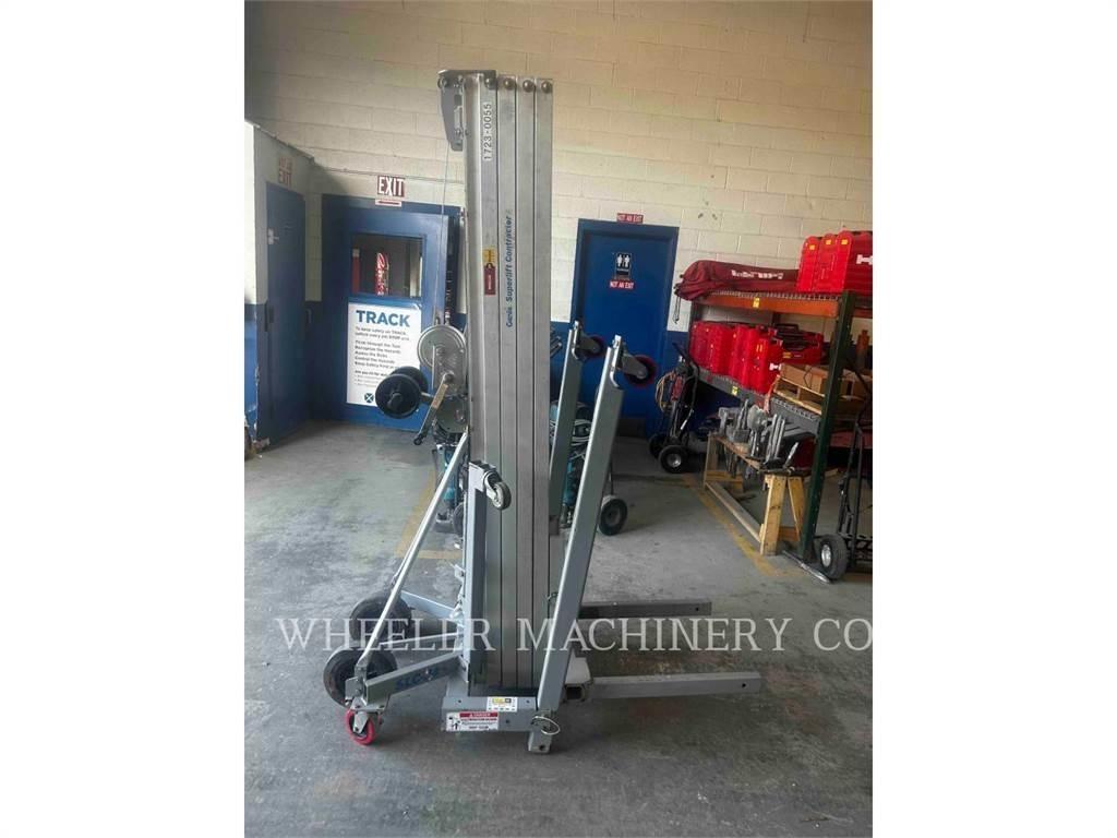 Genie SLC-24 Scissor lifts