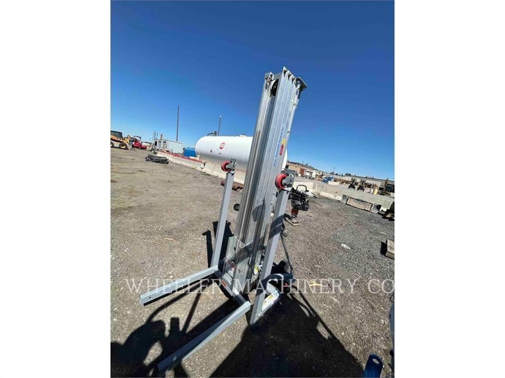 Genie SLC-24 Scissor lifts