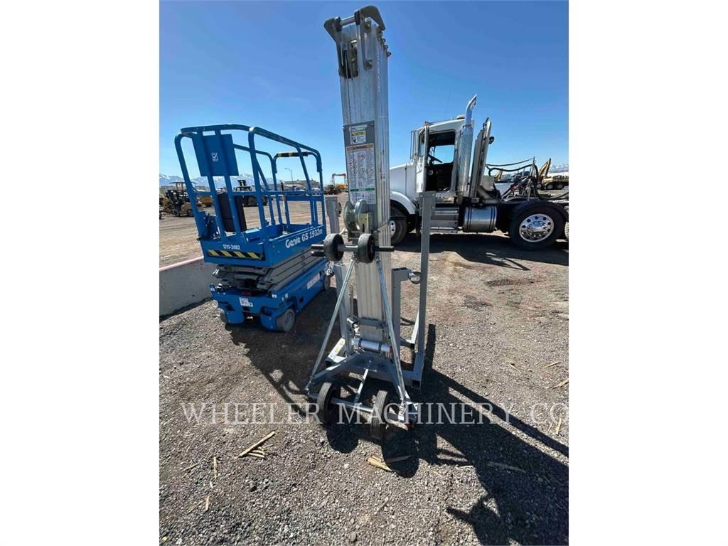 Genie SLC-24 Scissor lifts