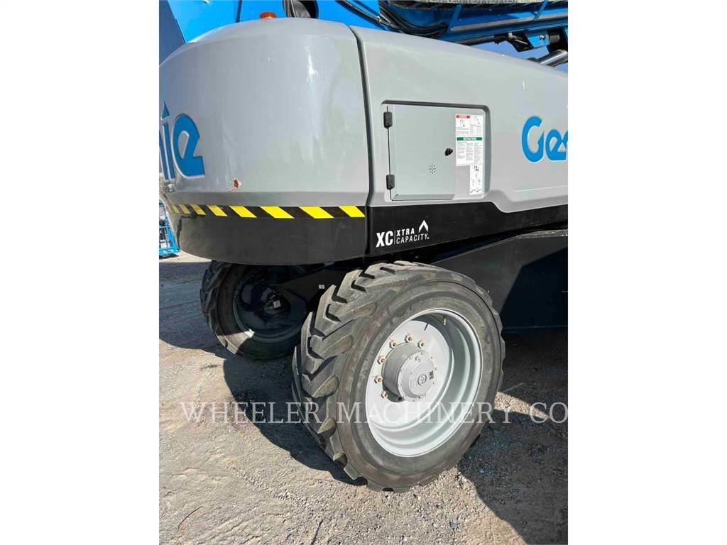 Genie SX125XC Articulated boom lifts