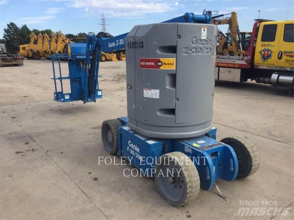 Genie Z30/20NR Articulated boom lifts