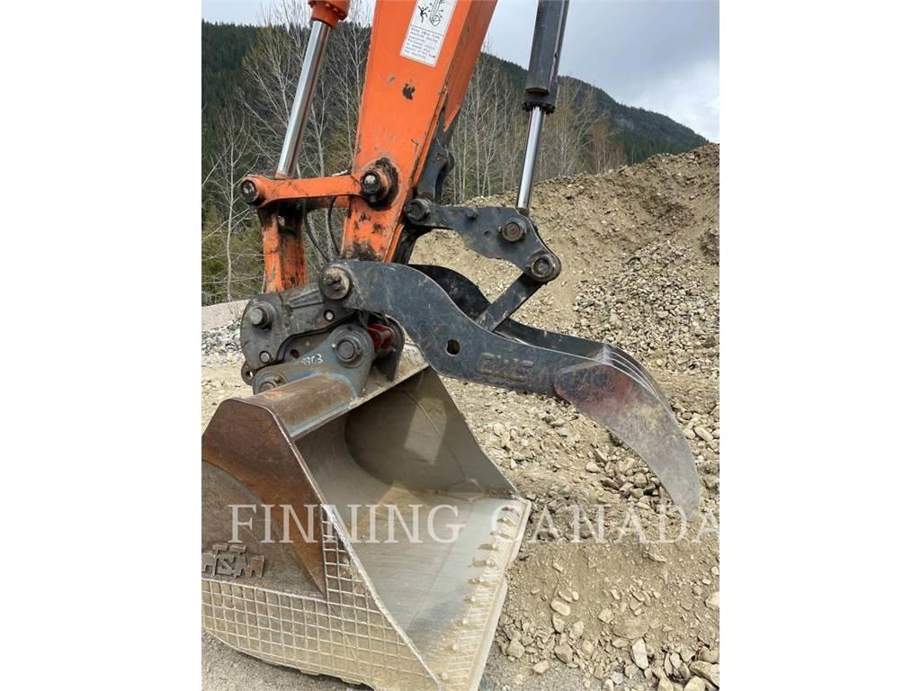 Hitachi ZX210LC Crawler excavators
