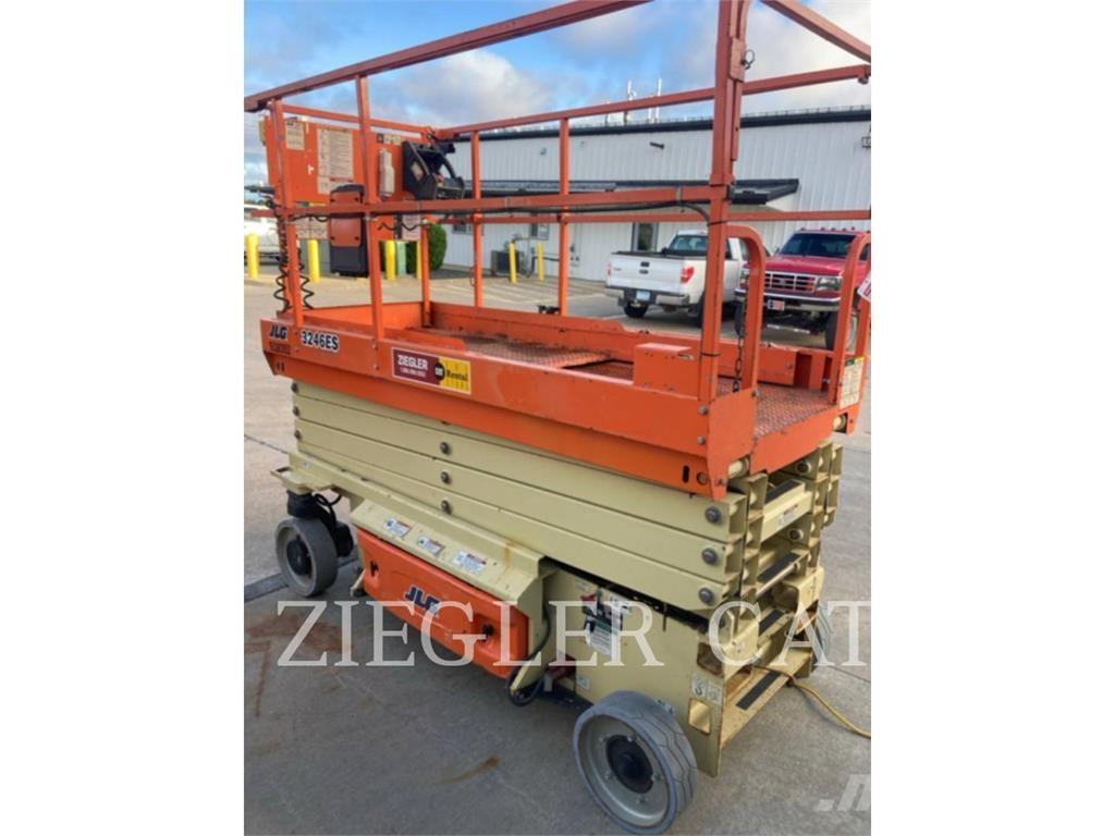 JLG 3246ES Scissor lifts