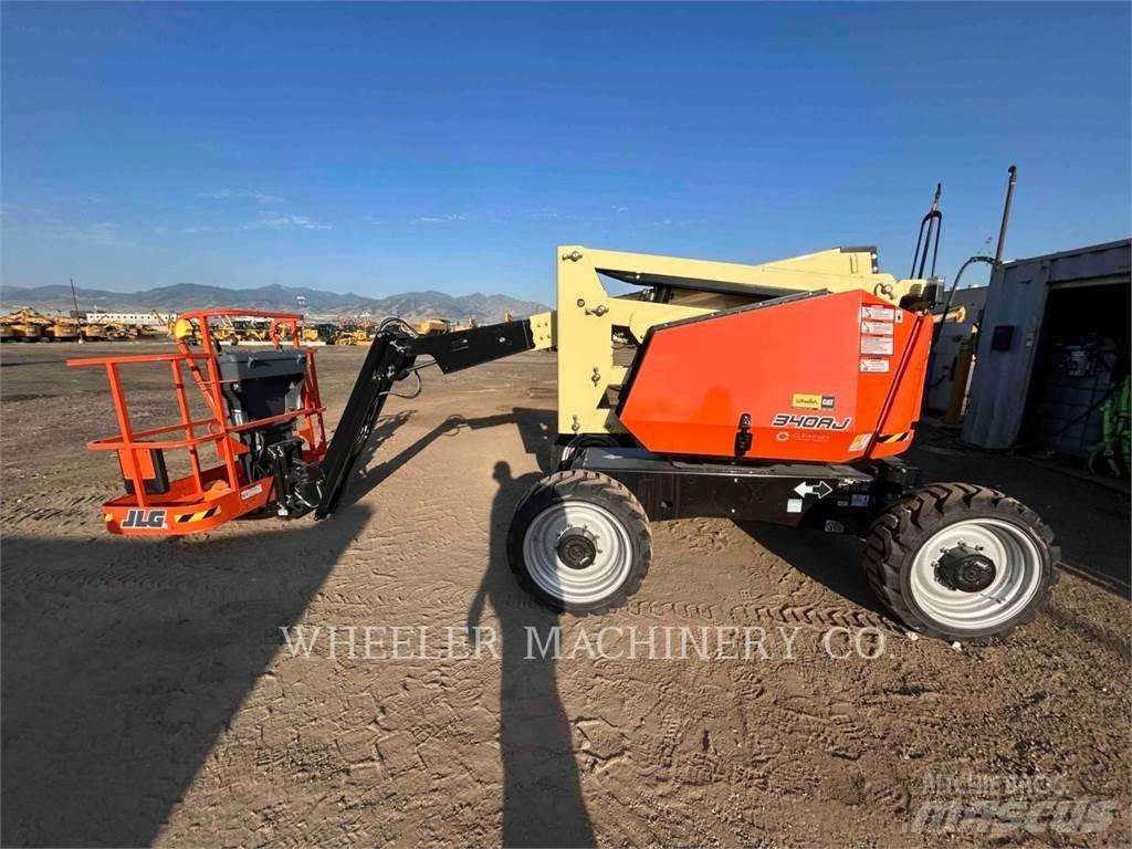 JLG 340AJ Articulated boom lifts
