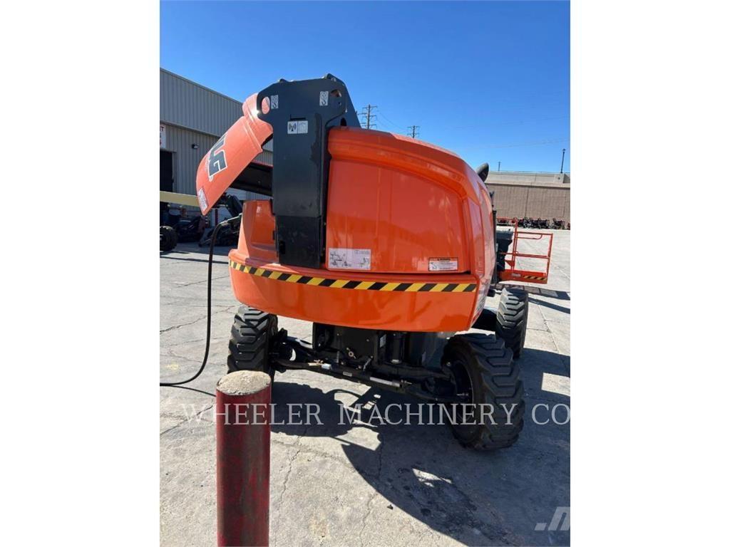 JLG 460SJ SP Articulated boom lifts