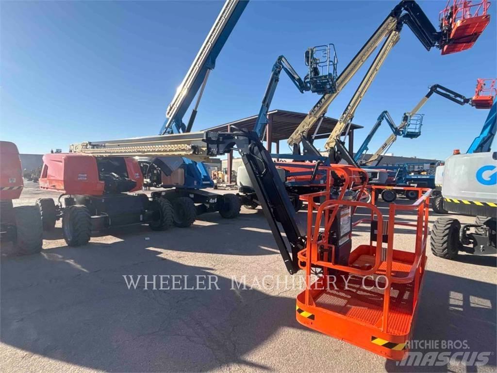 JLG 660SJ Articulated boom lifts