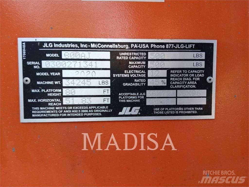 JLG 800 AJ Articulated boom lifts