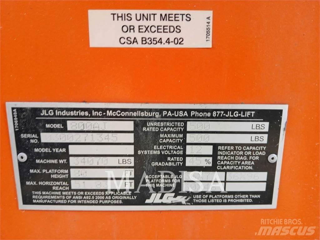 JLG 800 AJ Articulated boom lifts