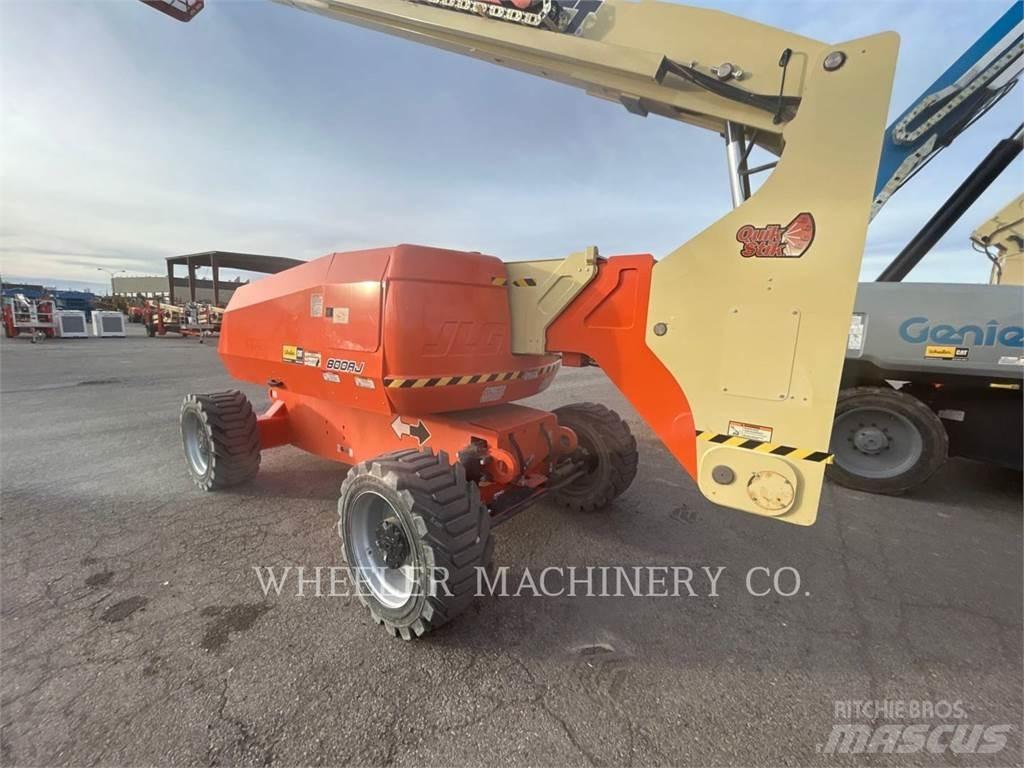 JLG 800AJ SP Articulated boom lifts