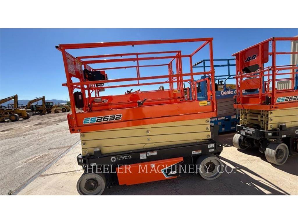 JLG ES2632 Scissor lifts
