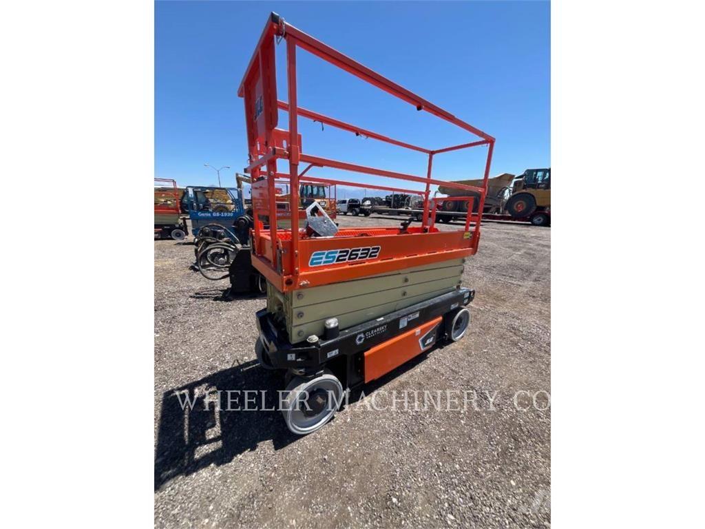JLG ES2632 Scissor lifts