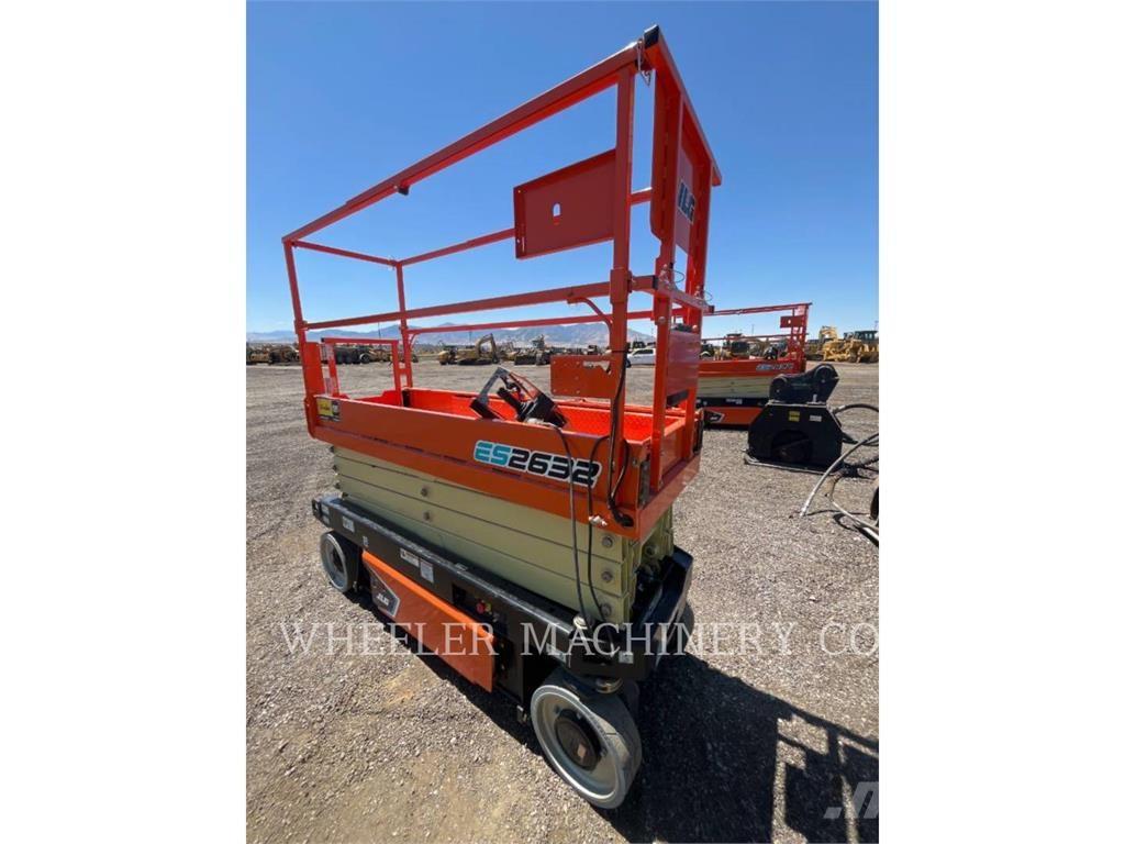 JLG ES2632 Scissor lifts