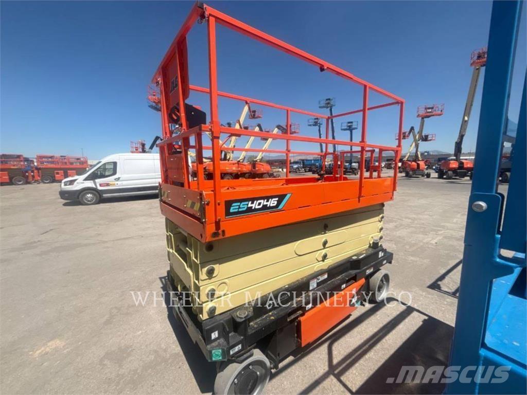 JLG ES4046 Scissor lifts