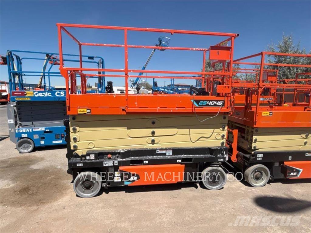 JLG ES4046 Scissor lifts